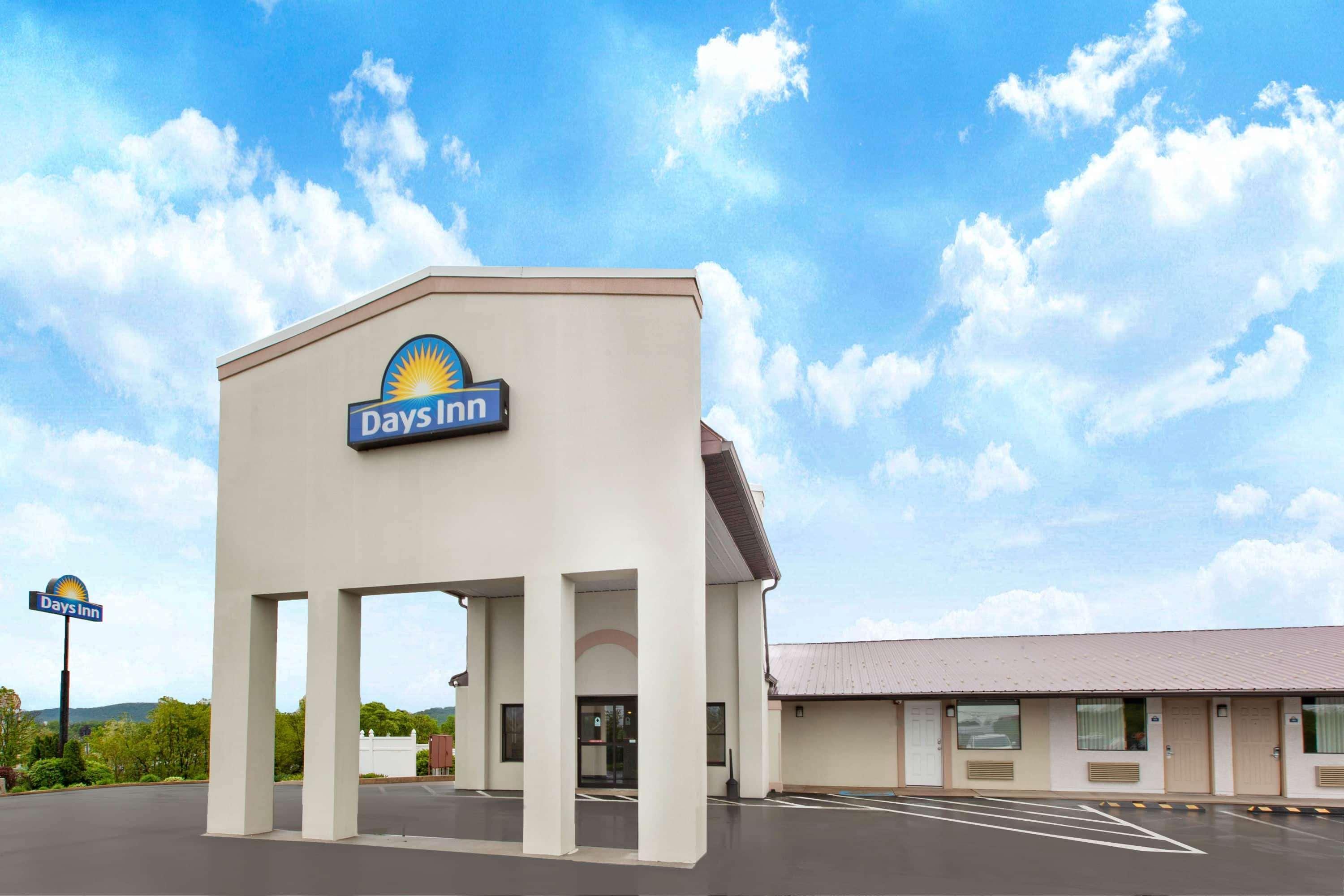 Days Inn By Wyndham Grantville Exterior photo