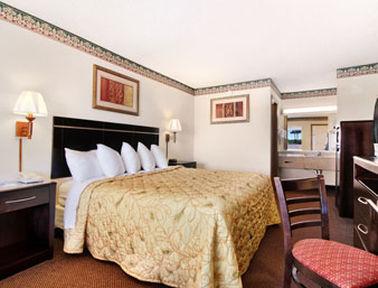 Days Inn By Wyndham Grantville Room photo
