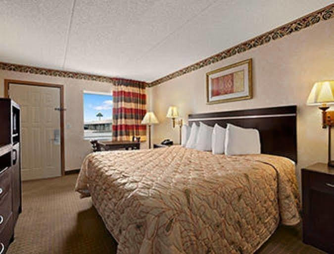Days Inn By Wyndham Grantville Exterior photo